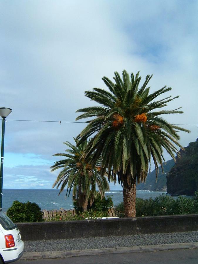 Madeira-Meerblick-Haus Estreito Da Calheta エクステリア 写真